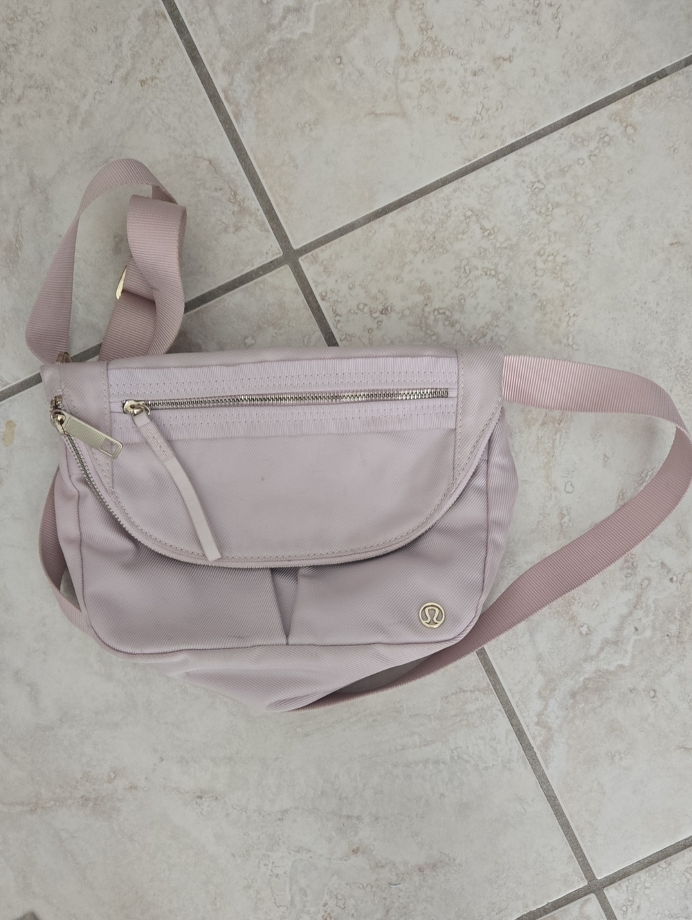 lululemon athletica Blush Pink Crossbody Shoulder Bag